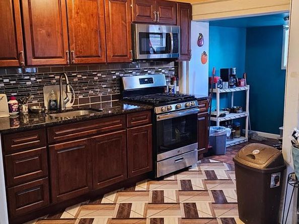 1431 Rosalie Street, Philadelphia PA 19149