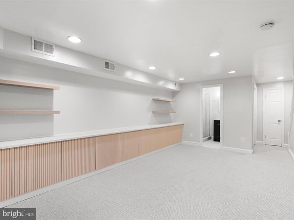 726 S Patrick Street, Alexandria VA 22314