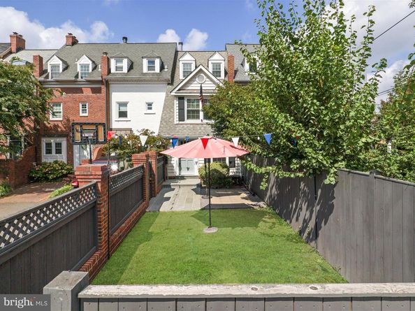 726 S Patrick Street, Alexandria VA 22314