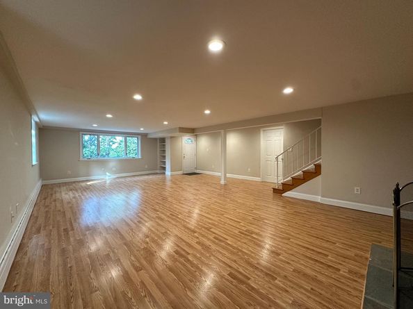 2356 South Pierce Street, Arlington VA 22202