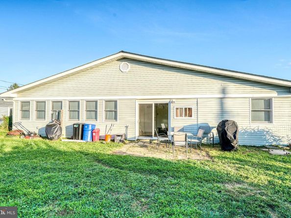 417 Chelsea Road, Fairless Hills PA 19030