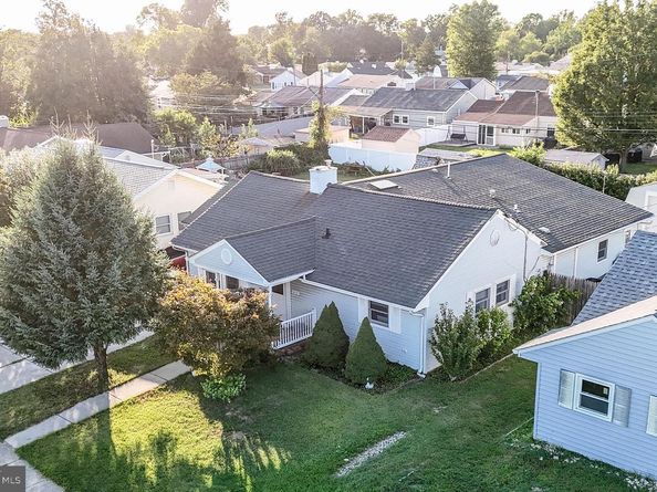 417 Chelsea Road, Fairless Hills PA 19030