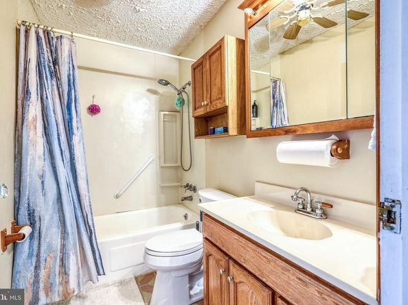 417 Chelsea Road, Fairless Hills PA 19030