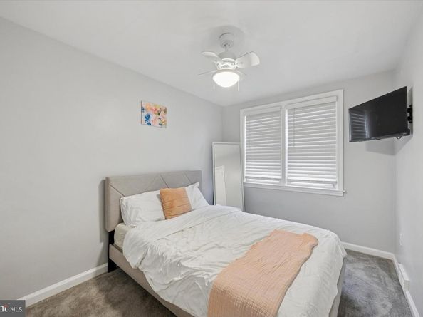 367 W Salaignac Street, Philadelphia PA 19128