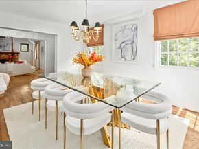 7058 Idylwood Road, Falls Church VA 22043