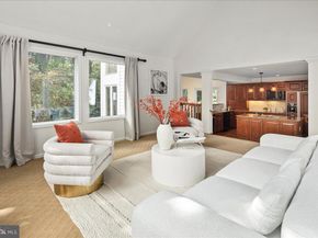 7058 Idylwood Road, Falls Church VA 22043
