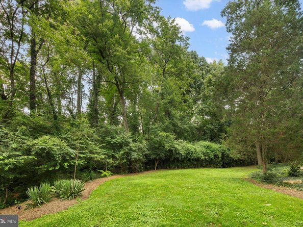 7058 Idylwood Road, Falls Church VA 22043