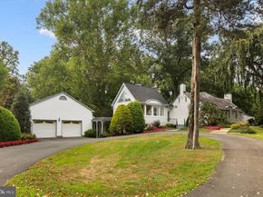 7058 Idylwood Road, Falls Church VA 22043