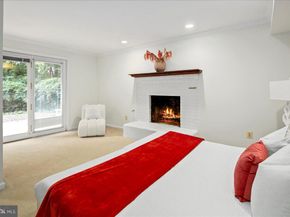 7058 Idylwood Road, Falls Church VA 22043