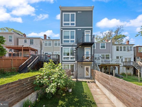 319 Varnum Street NW PH 3, Washington DC 20011