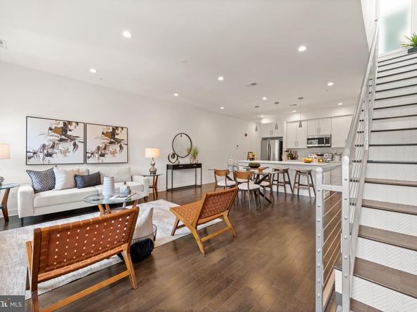 319 Varnum Street NW PH 3, Washington DC 20011