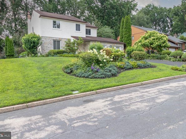 937 Caledonia Street, Philadelphia PA 19128