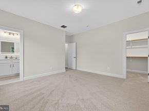 505 Hillcrest Drive SW, Vienna VA 22180