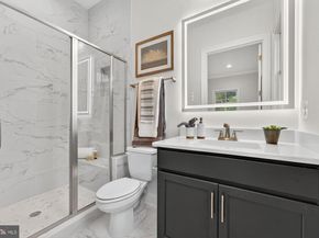 505 Hillcrest Drive SW, Vienna VA 22180