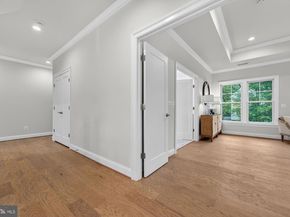 505 Hillcrest Drive SW, Vienna VA 22180