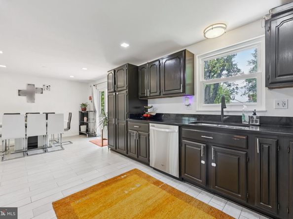104 N Garfield Road, Sterling VA 20164