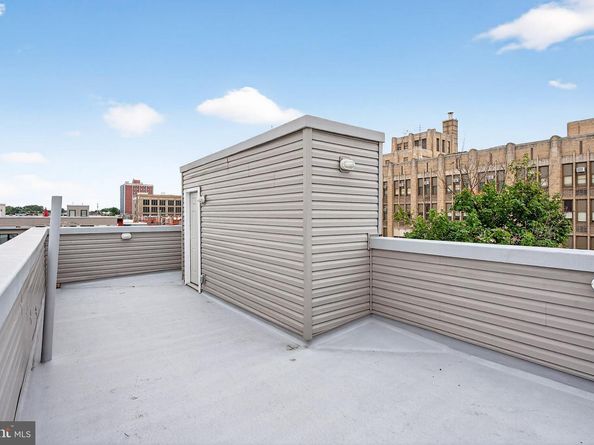 2407 W Seybert Street, Philadelphia PA 19121