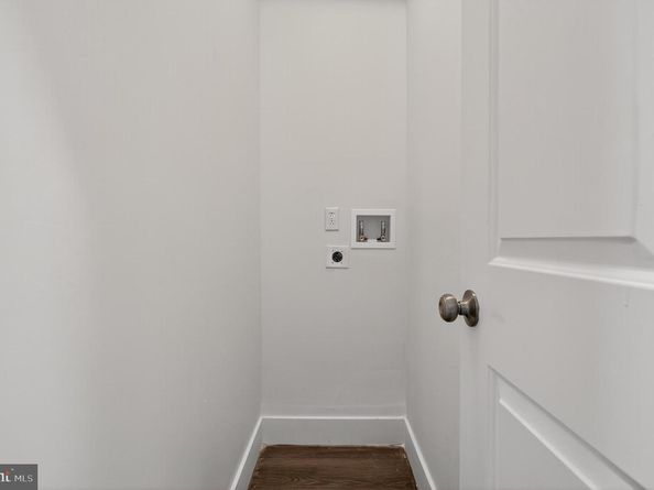 2407 W Seybert Street, Philadelphia PA 19121