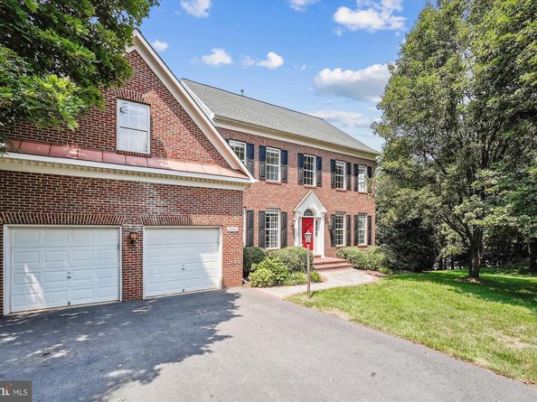 20361 Water Valley Court, Sterling VA 20165