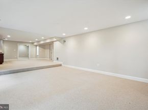 20361 Water Valley Court, Sterling VA 20165