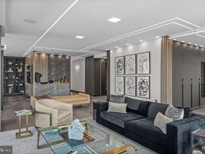 901 N Penn Street P24012, Philadelphia PA 19123