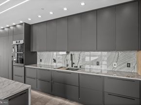 901 N Penn Street P24012, Philadelphia PA 19123
