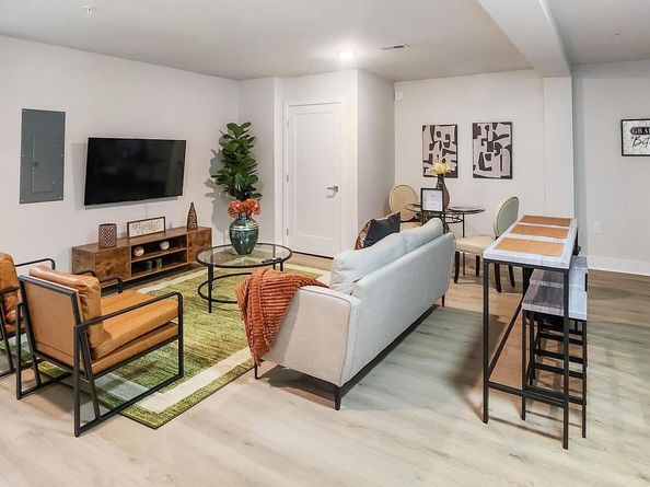 1621 T Street SE 2, Washington DC 20020