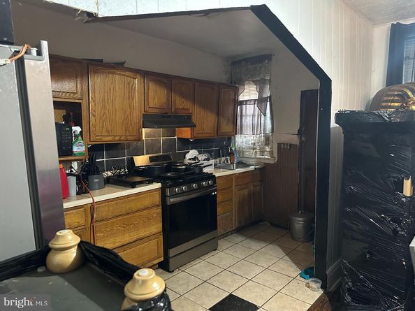2842 N Bailey Street, Philadelphia PA 19132