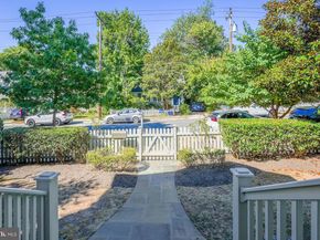 35 N Highland Street, Arlington VA 22201