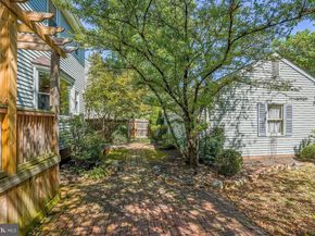 35 N Highland Street, Arlington VA 22201