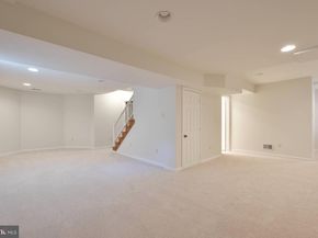 35 N Highland Street, Arlington VA 22201