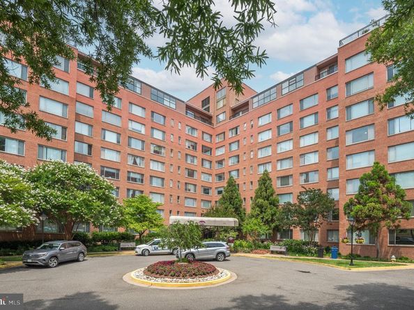 1111 Arlington Boulevard 530, Arlington VA 22209