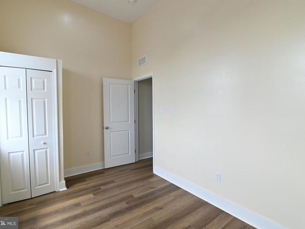 5165 W Columbia Avenue, Philadelphia PA 19131
