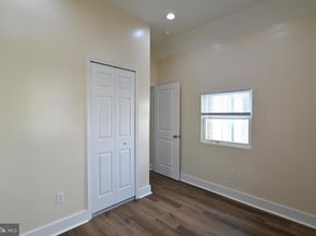 5165 W Columbia Avenue, Philadelphia PA 19131