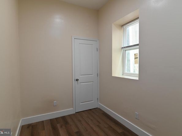 5165 W Columbia Avenue, Philadelphia PA 19131