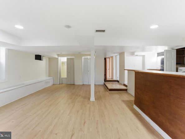 2604 32nd Street SE, Washington DC 20020