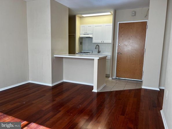 2101 Chestnut Street 920, Philadelphia PA 19103