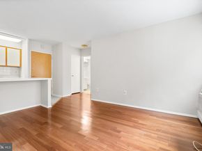 2101 Chestnut Street 920, Philadelphia PA 19103