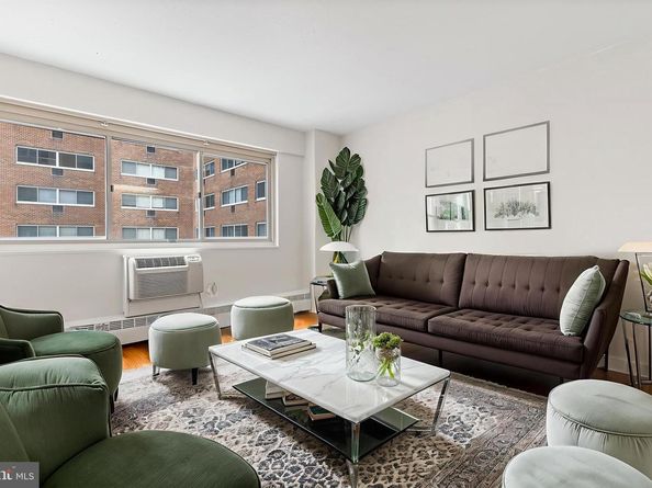 2101 Chestnut Street 920, Philadelphia PA 19103
