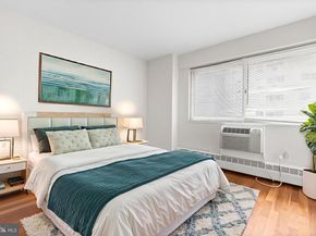 2101 Chestnut Street 920, Philadelphia PA 19103