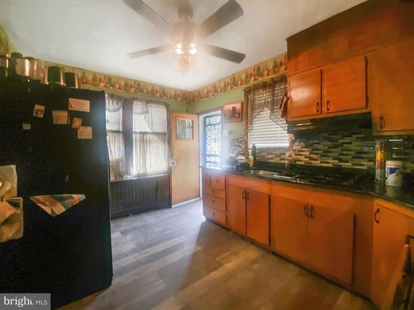 420 S 2nd Street, Darby PA 19023