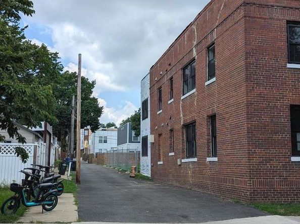 414 18TH Street NE, Washington DC 20002