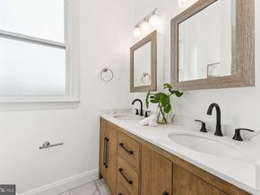 2105 4TH Street NE, Washington DC 20002