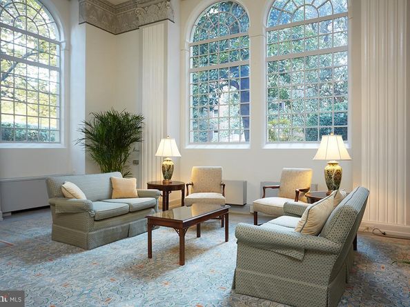 4000 Cathedral Avenue NW 516B, Washington DC 20016