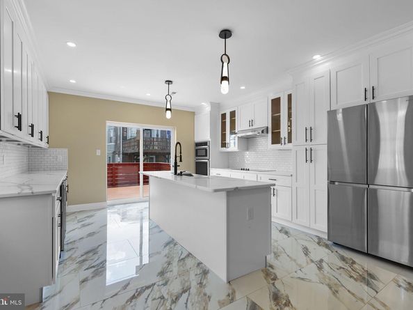 4910 Pine Street, Philadelphia PA 19143