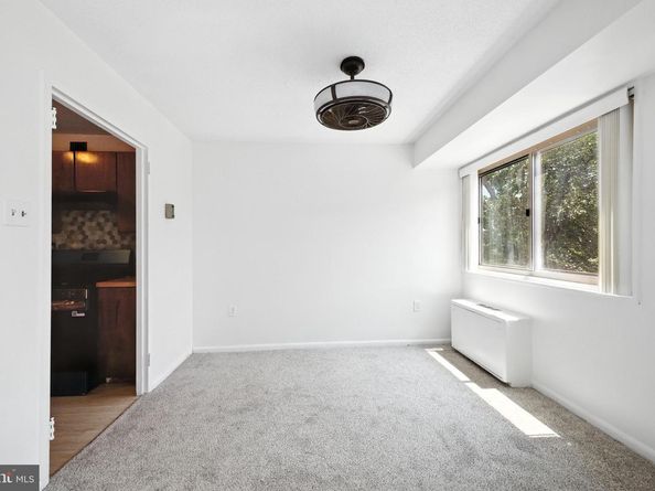 2500 N Van Dorn Street 406, Alexandria VA 22302