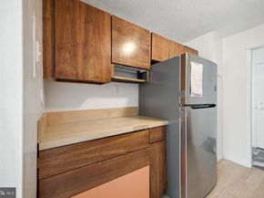 2500 N Van Dorn Street 406, Alexandria VA 22302