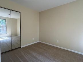 3314 Woodburn Village Drive 13, Annandale VA 22003