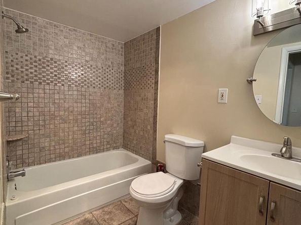 3314 Woodburn Village Drive 13, Annandale VA 22003