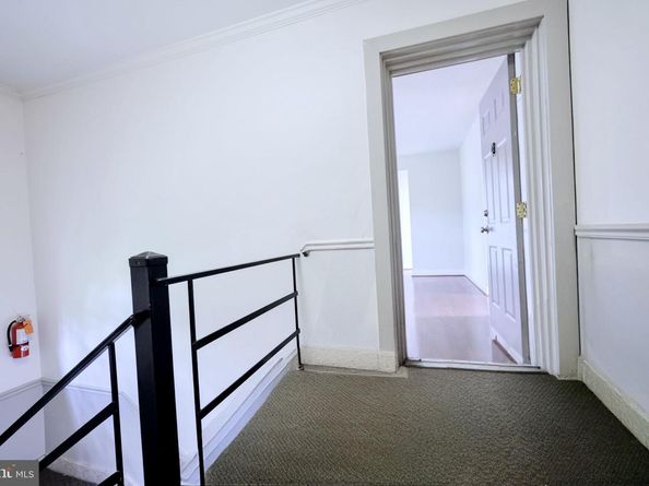 1814 W Abingdon Drive 201, Alexandria VA 22314
